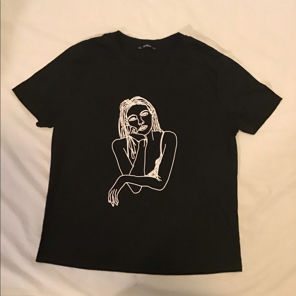 Tee shirt